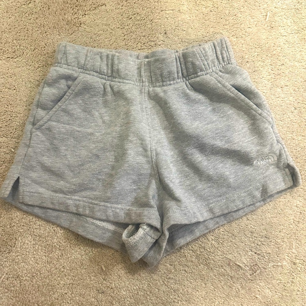 Women’s north face shorts size xs